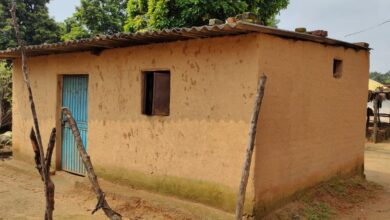 Photo of छत्तीसगढ़- PM आवास घोटाला, राष्ट्रपति के दत्तक पुत्रों को मिले PM आवास को पक्का की जगह बना दिया कच्चा मकान, मामला पूर्व गृहमंत्री विधानसभा क्षेत्र का…