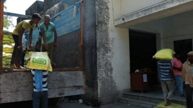 Photo of कलेक्टर के निर्देश पर खाद की अवैध वसूली व भंडारण पर राजस्व व कृषि विभाग की दबिशबरमकेला सरिया अंचल पर!