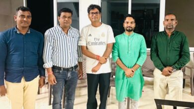 Photo of ओपी चौधरी को प्रदेश महामंत्री नियुक्त किए जाने पर बधाई देने बायंग पहुँचे युवा नेता हरिनाथ खुंटे..