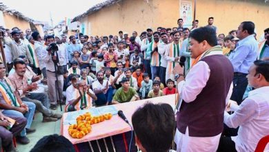 Photo of डॉ शिव कुमार डहरिया को महिलाओ ने लगाया विजय तिलक