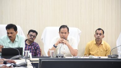 Photo of राशनकार्ड निर्माण में सरपंच हस्ताक्षर नही करे तो उसके खिलाफ कार्यवाही करें : कलेक्टर धर्मेश साहू