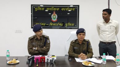 Photo of सारंगढ़-बिलाईगढ़ पुलिस के सार्थक प्रयास से हत्या, बलवा, मारपीठ, लूट, चोरी एवं धोखाधड़ी से संबंधित अपराधों में आई कमी…..