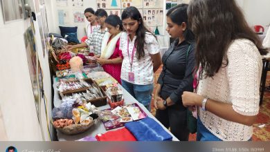 Photo of बिलासपुर में ‘कलाकृति प्रदर्शनी’ का भव्य आगाज़, इंटीरियर डे पर छात्रों की रचनाओं की चमक।