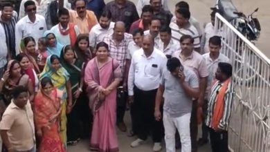 Photo of बरमकेला कांग्रेस में असंतोष की आंधी: कार्यकर्ताओं ने बदला राजनीतिक रुख, भाजपा बनी पहली पसंद।