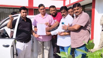 Photo of एसडीएम बिलाईगढ़ कों सौंपा ज्ञापन, सरसीवा में एसडीएम लिंक कोर्ट की स्थापना के लिए BJP नेता बेदराम जांगड़े ने किए आग्रह।